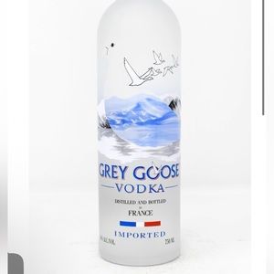Grey Goose  vodka 750 ml bottle (empty)